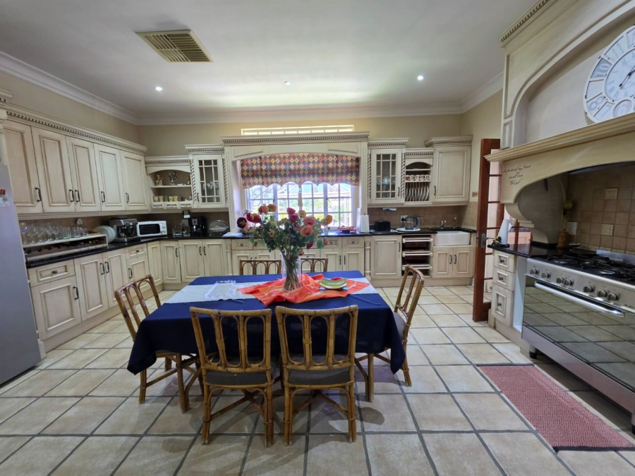 8 Bedroom Property for Sale in Riebeeckstad Free State